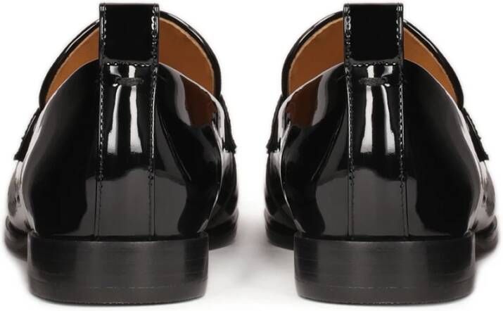 Kazar Gelakte loafers met platte hakken Black Dames