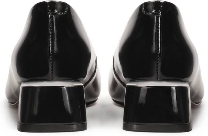 Kazar Gelakte pumps met lage brede hak Black Dames