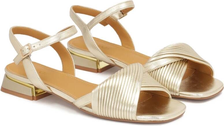 Kazar Gouden platte sandalen met lage hak Yellow Dames