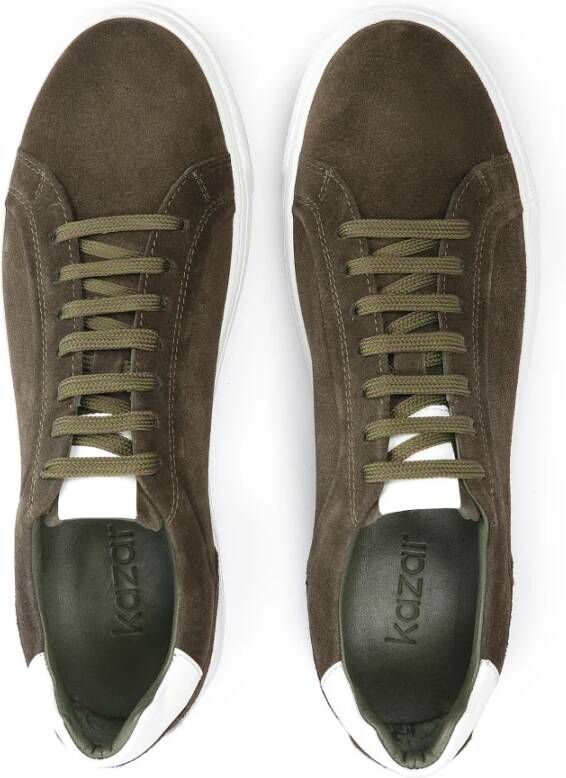 Kazar Heren suède khaki sneakers op een rechte zool Green Heren