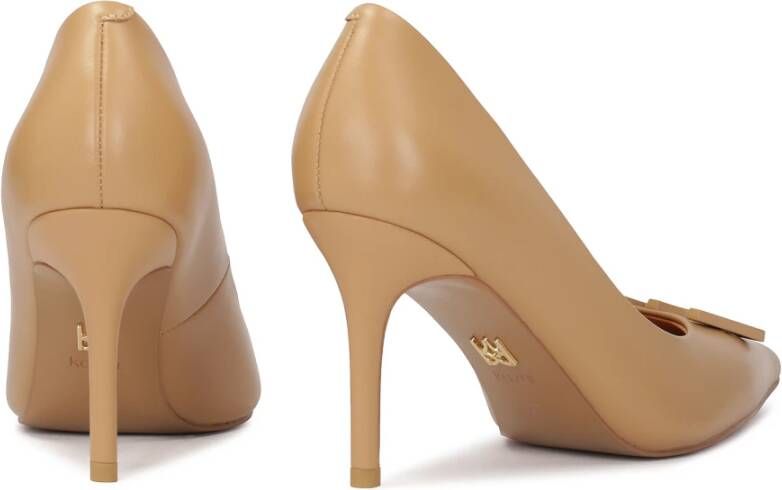 Kazar Klassieke beige pumps met puntige neus Beige Dames