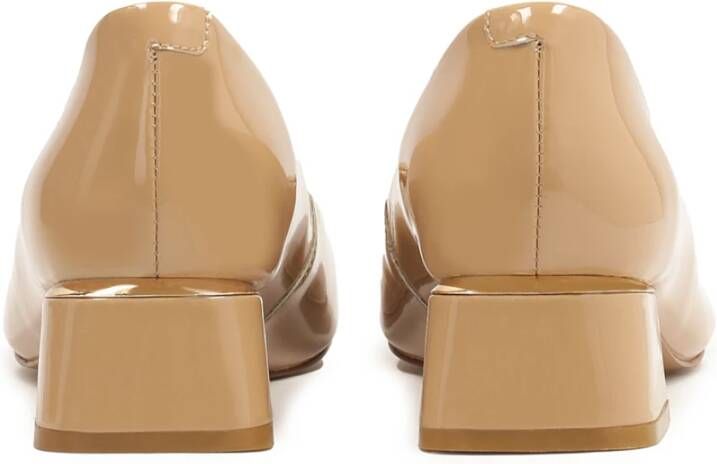 Kazar Klassieke pumps met lage hak en decoratie aan de voorkant Beige Dames