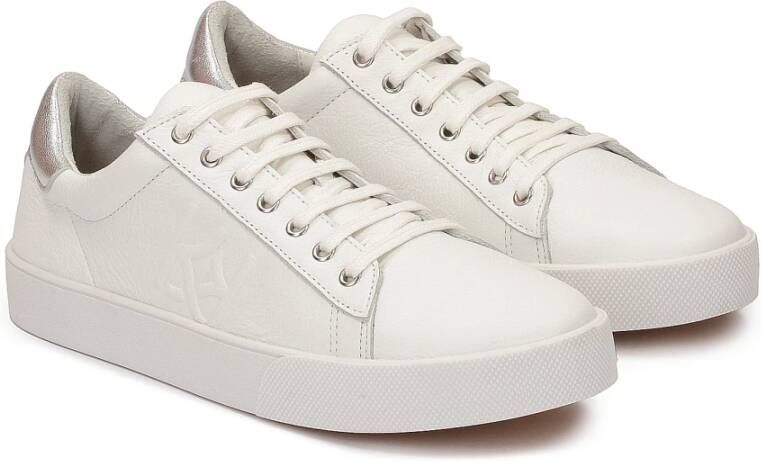 Kazar Leren sneakers met zilveren inzet bij de hiel White Dames