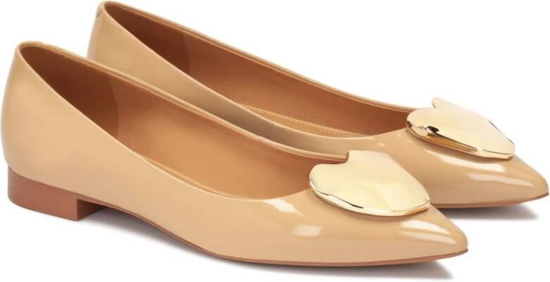 Kazar Lichtbruine pumps met platte hak en grote decoratie Brown Dames