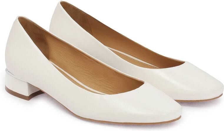 Kazar Platte witte leren pumps White Dames