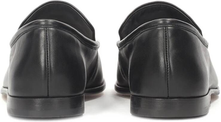 Kazar Studio Minimalistische zwarte halfschoenen van volnerfleer Black Dames