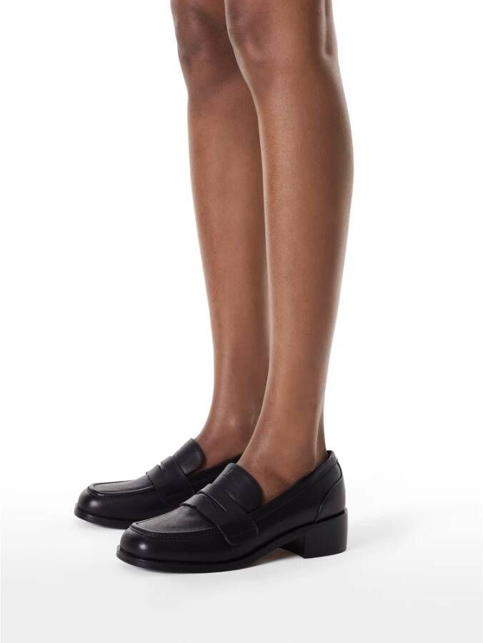 Kazar Studio Tijdloze loafers in halfschoenstijl Black Dames