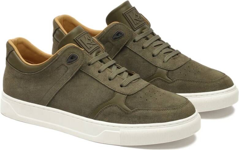 Kazar Suede sneakers in khaki kleur op witte zool Green Heren