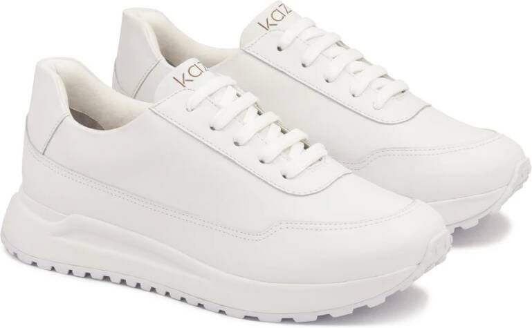 Kazar Witte leren sneakers op een comfortabele zool White Dames