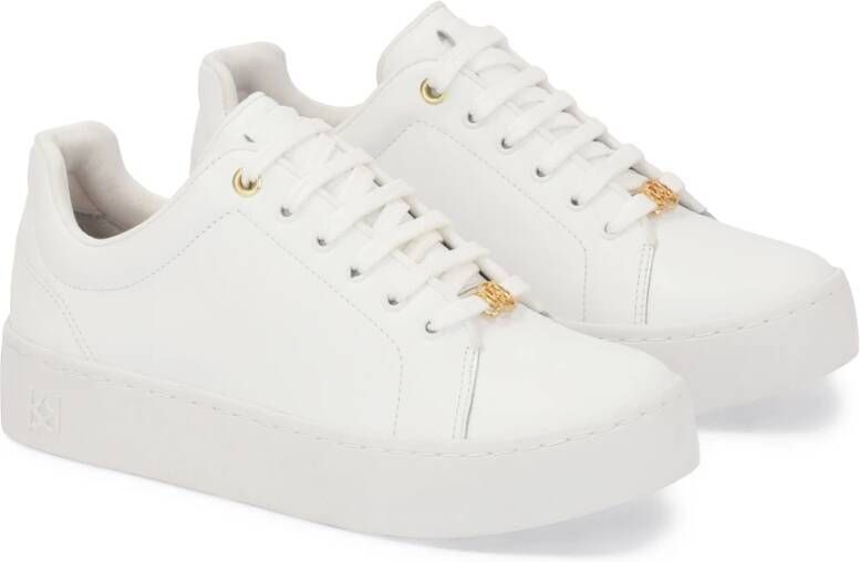 Kazar Witte minimalistische sneakers op een eenvoudige zool White Dames