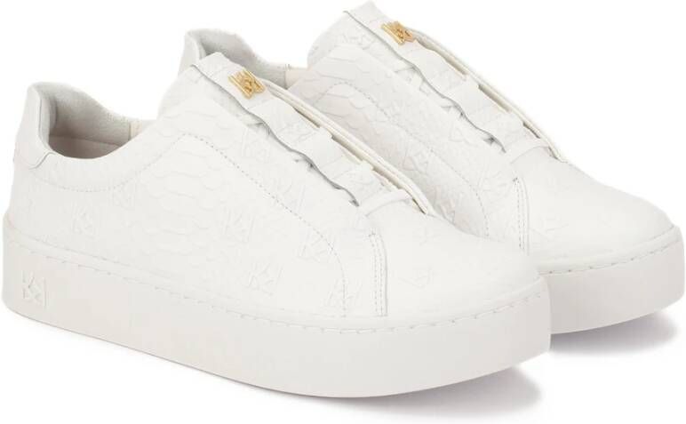 Kazar Witte sneakers met reliëf monogrammen White Dames