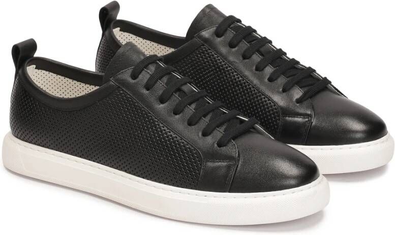 Kazar Zwarte geperforeerde leren sneakers Black Heren