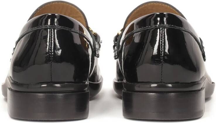 Kazar Zwarte halfschoenen met metalen versiering en kwastjes Black Dames