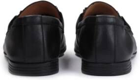 Kazar Zwarte leren loafers voor heren met metalen decoratie Black Heren