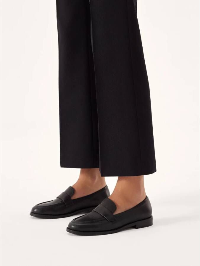 Kazar Zwarte loafers in minimalistische stijl Black Dames