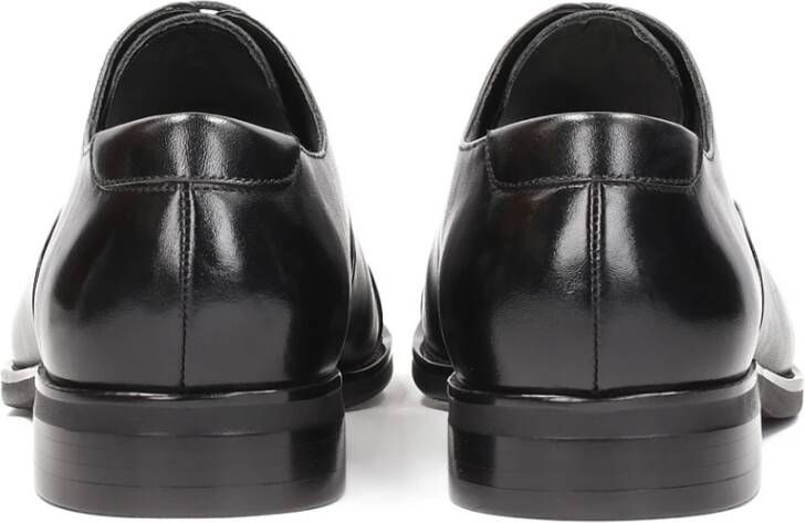 Kazar Zwarte oxfords met overlappende neus Black Heren