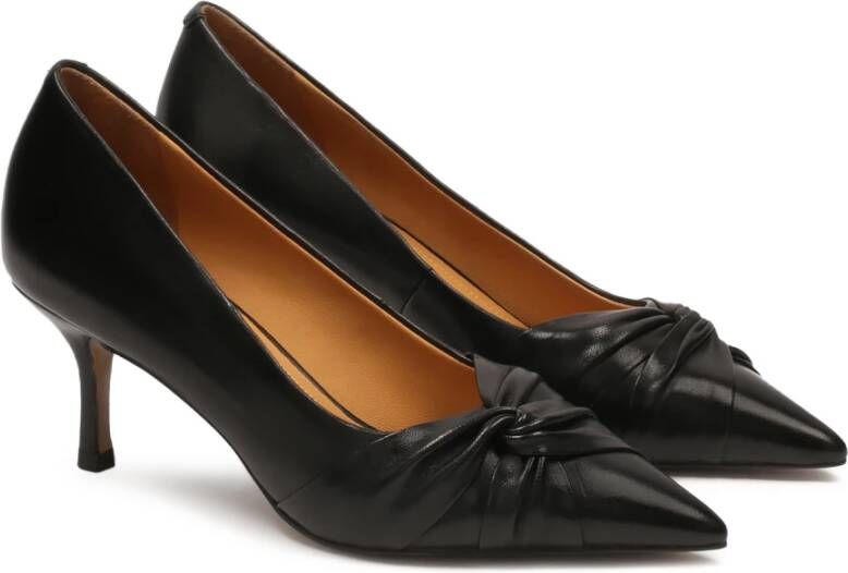 Kazar Zwarte pumps met gevlochten versiering Black Dames