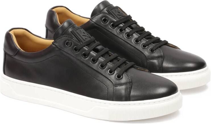 Kazar Zwarte sneakers op een witte zool Black Heren