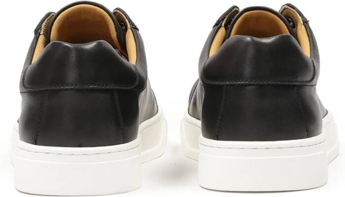 Kazar Zwarte sneakers op een witte zool Black Heren