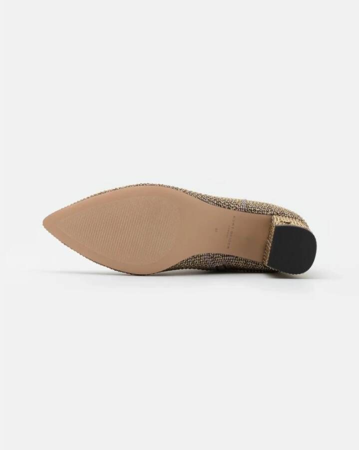 Kurt Geiger Stijlvolle Haklaarzen Beige Dames