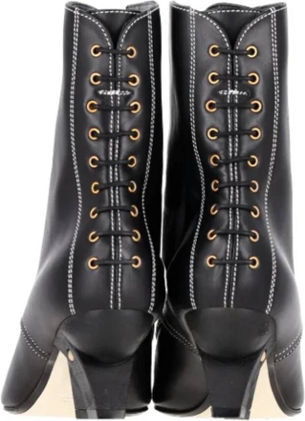 Loewe Pre-owned Leather boots Black Dames