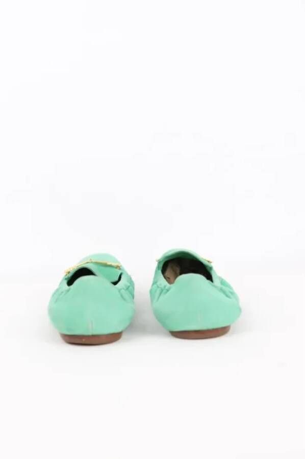 Loewe Pre-owned Leather flats Green Dames