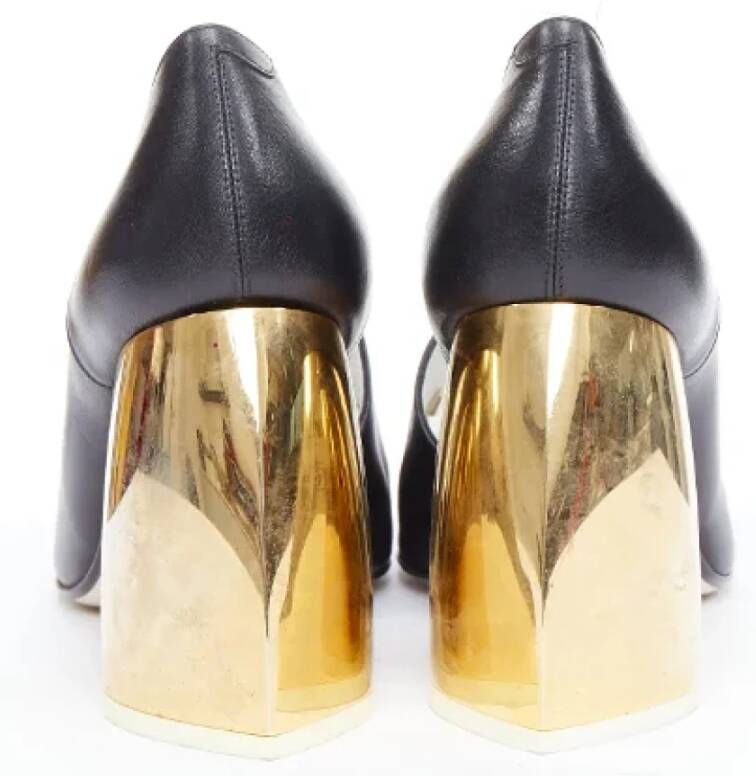 Loewe Pre-owned Leather heels Black Dames