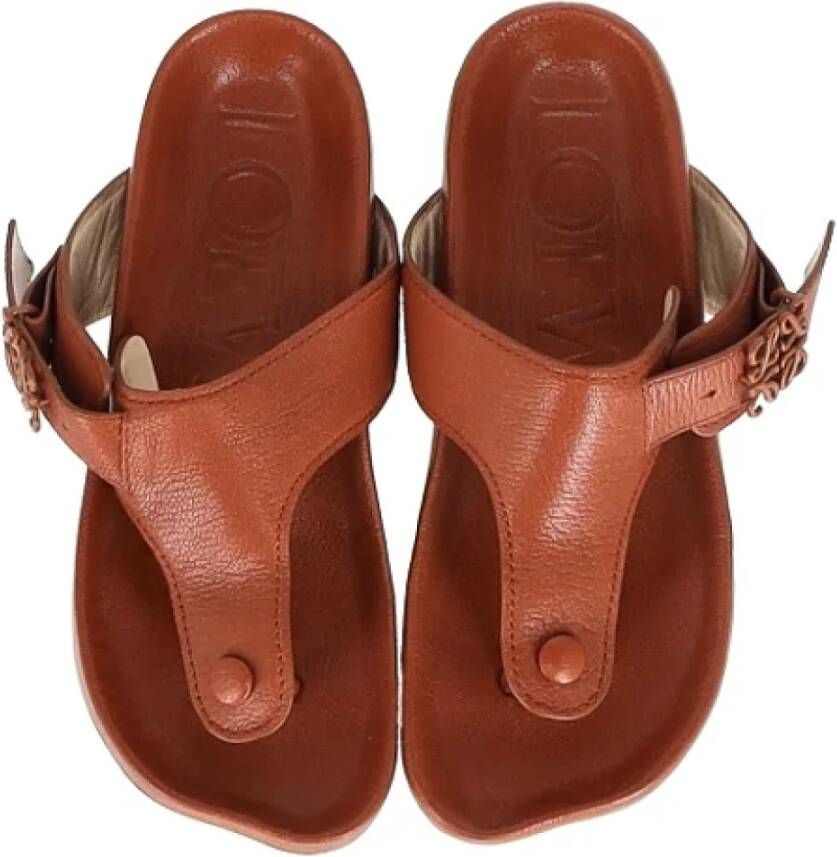 Loewe Pre-owned Leather sandals Brown Dames