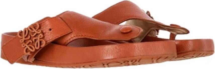 Loewe Pre-owned Leather sandals Brown Dames