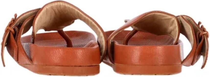 Loewe Pre-owned Leather sandals Brown Dames