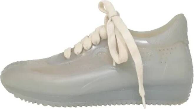 Loewe Pre-owned Rubber sneakers Gray Dames