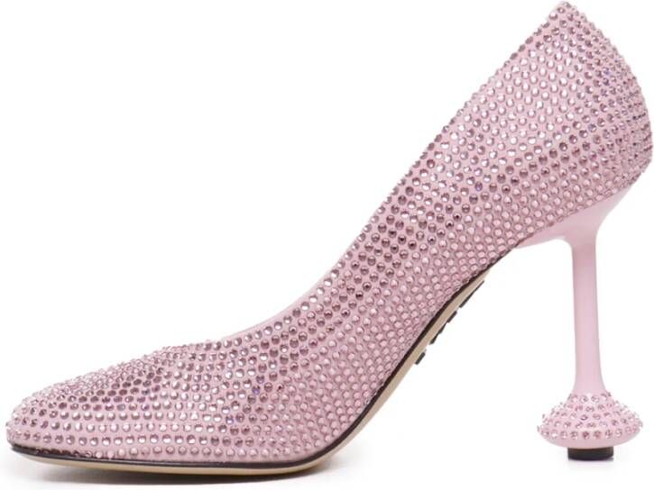 Loewe Rhinestone Pump met Petal Toe Pink Dames