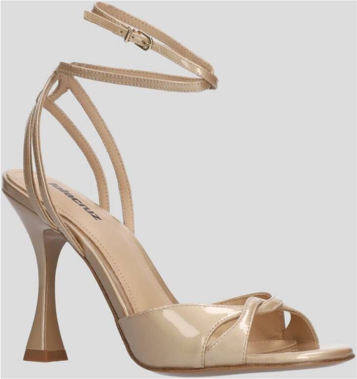 Lola Cruz Nude Patent Leather Round Toe Sandals Beige Dames