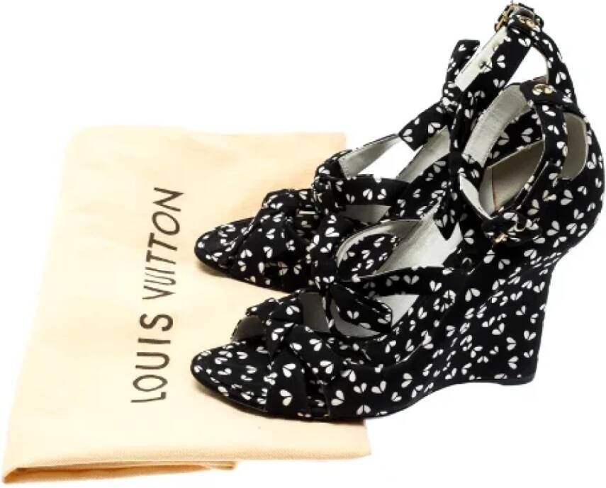 Louis Vuitton Vintage Pre-owned Fabric sandals Black Dames