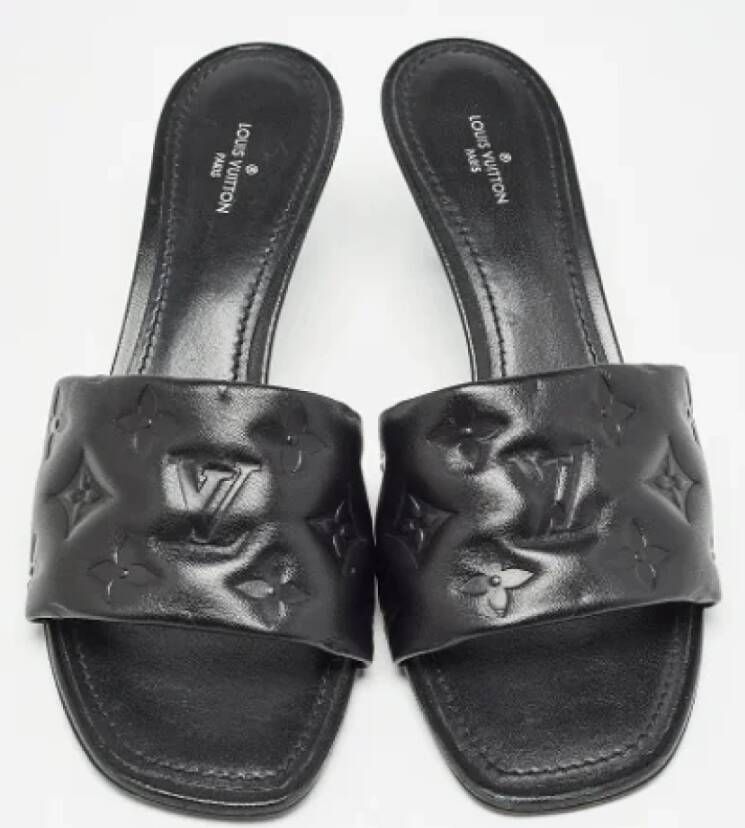 Louis Vuitton Vintage Pre-owned Leather sandals Black Dames