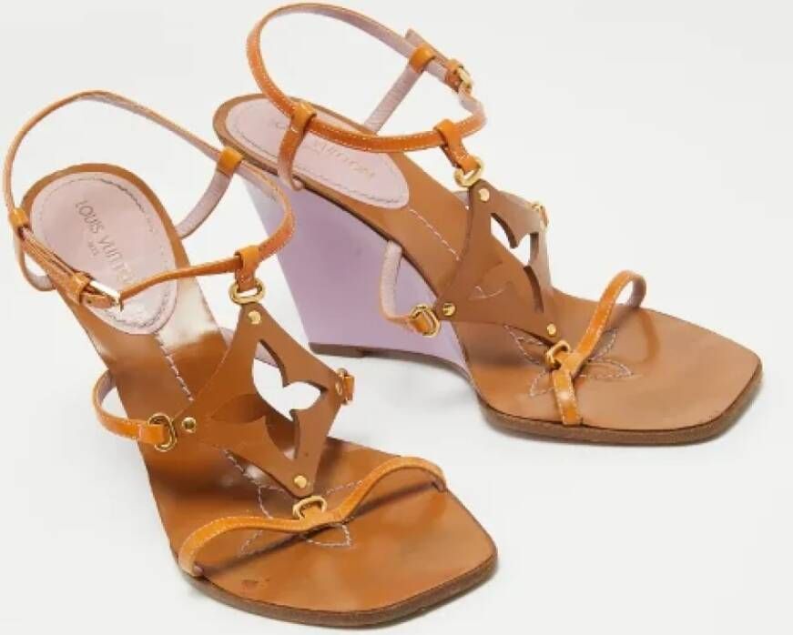 Louis Vuitton Vintage Pre-owned Leather sandals Brown Dames
