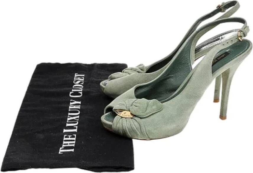 Louis Vuitton Vintage Pre-owned Suede sandals Green Dames