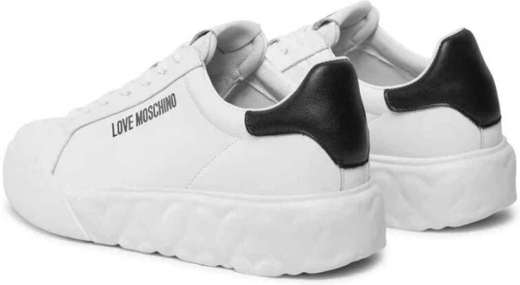 Love Moschino Hart Sneakers in Wit White Dames