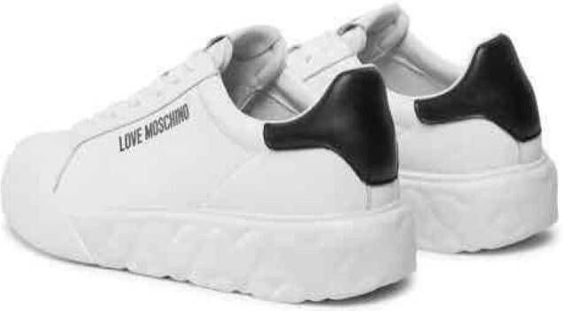 Love Moschino Hart Sneakers in Wit White Dames