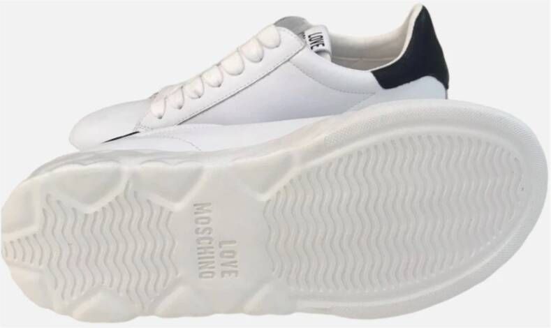 Love Moschino Hart Sneakers Wit Contrast Zool Veters White Dames