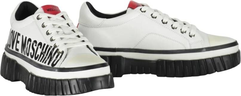 Love Moschino Leren Lage Sneakers met Contrasterende Details White Dames