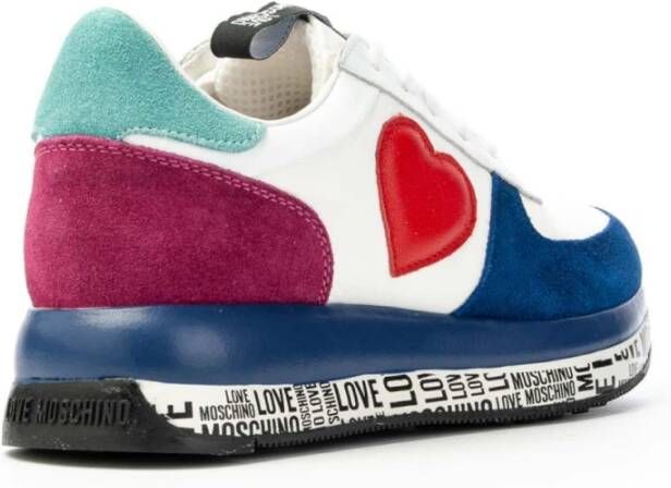 Love Moschino Trendy Sneakers met Veters en Leeuw Detail Meerkleurig Dames