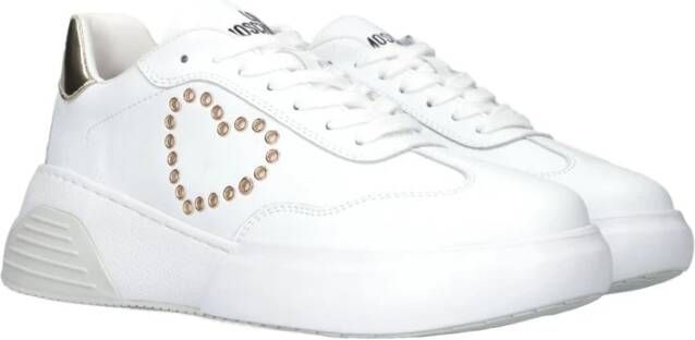 Love Moschino Stijlvolle Hart Stud Sneakers Wit Dames