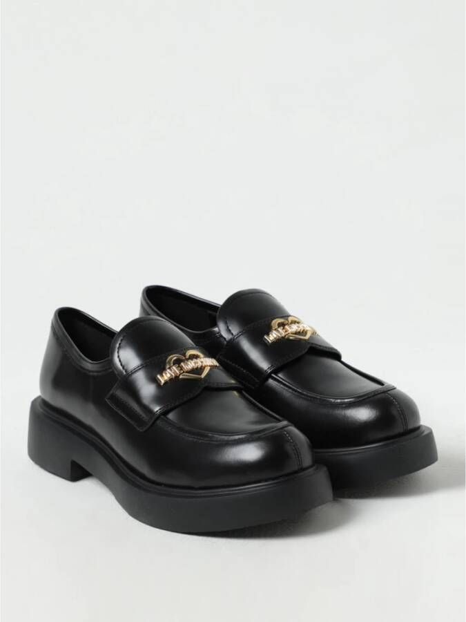 Love Moschino Zwarte leren loafers met gouden logo Black Dames