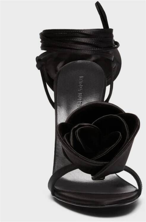 Magda Butrym Bloemen Schoenen Black Dames