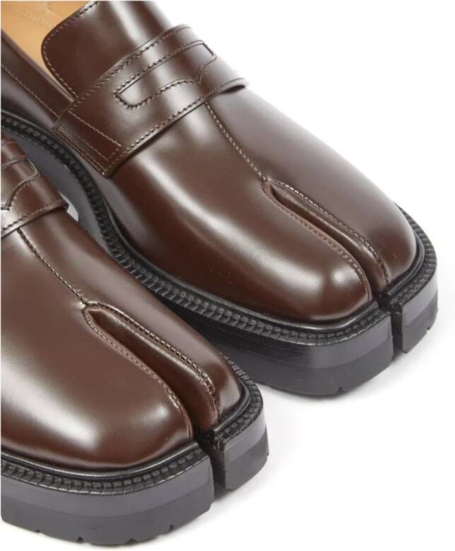 Maison Margiela Bruine Loafer Chic Tabi County Brown Dames