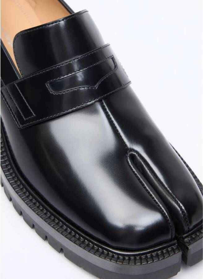 Maison Margiela Geborsteld leren loafers met gespleten teen Black Dames