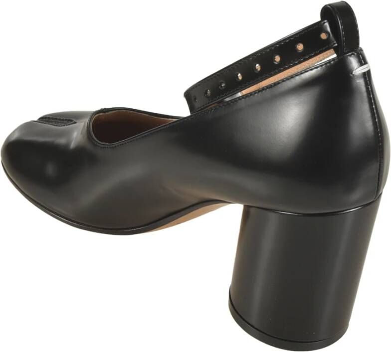 Maison Margiela Platte schoenen voor vrouwen Black Dames