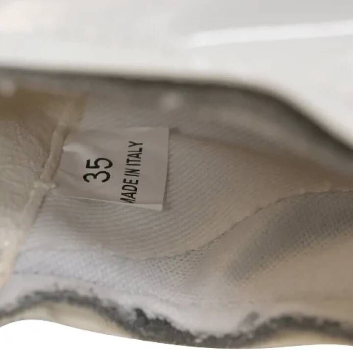 Maison Margiela Pre-owned Rubber sneakers White Dames