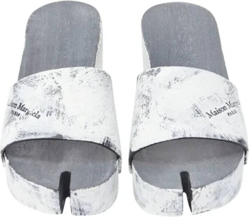 Maison Margiela Pre-owned Wool sandals White Dames